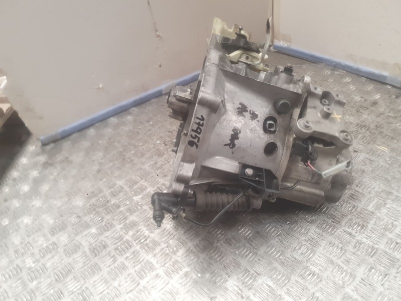 Recambio de caja cambios para peugeot 2008 i (cu_) 1.2 thp 110 / puretech 110 referencia OEM IAM 20ET29 9870410 
