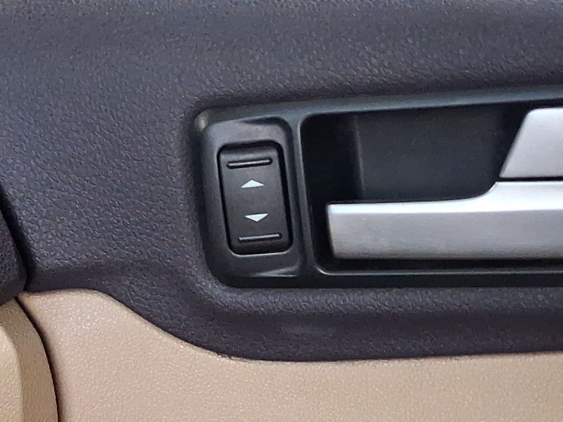 Recambio de mando elevalunas delantero derecho para ford focus ii descapotable 2.0 referencia OEM IAM 1416681  