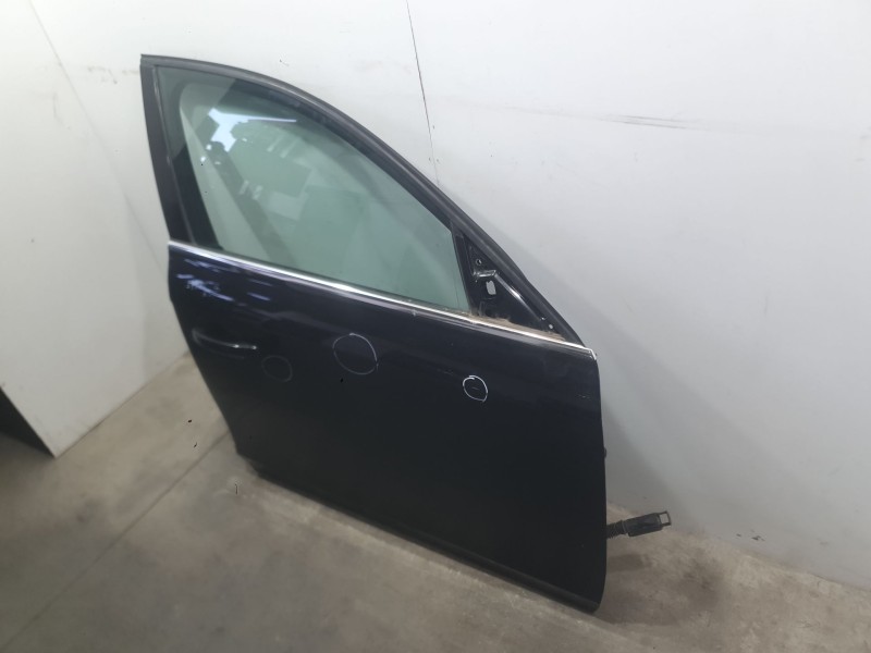 Recambio de puerta delantera derecha para audi a4 b8 avant (8k5) 2.7 tdi referencia OEM IAM 8K0831052J  