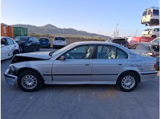bmw 5 (e39) del año 2000