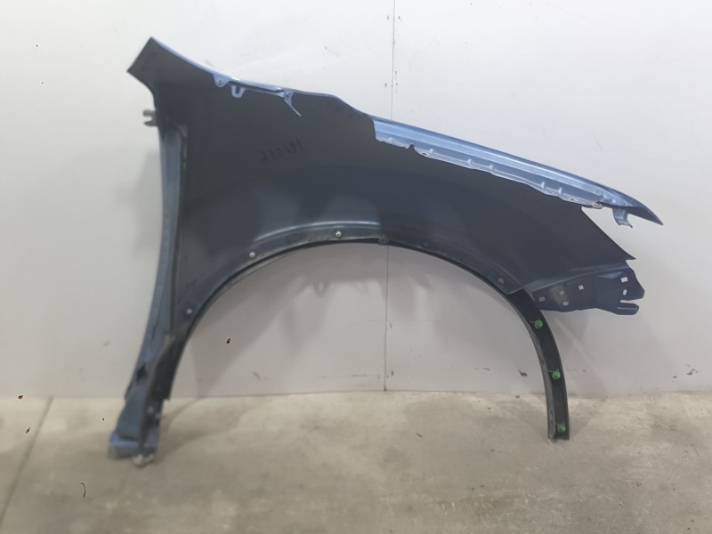 Recambio de aleta delantera izquierda para nissan x-trail iii (t32_, t32r, t32rr) 2.0 dci (t32) referencia OEM IAM F31017FMMA  