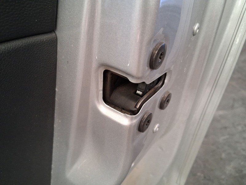 Recambio de cerradura puerta delantera derecha para renault captur i (j5_, h5_) 1.5 dci 90 referencia OEM IAM 805004683R  
