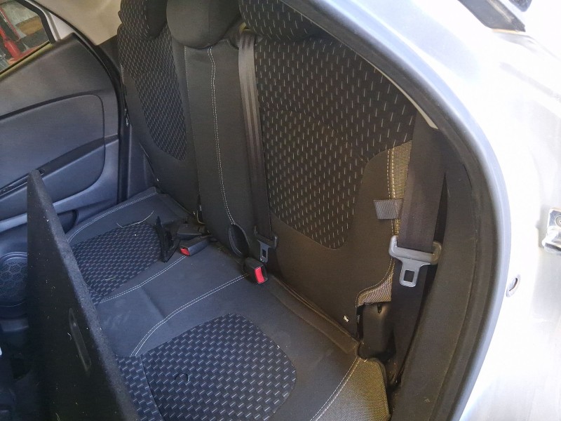 Recambio de asientos traseros para renault captur i (j5_, h5_) 1.5 dci 90 referencia OEM IAM   