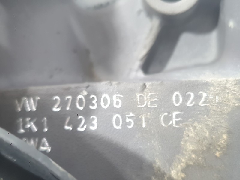 Recambio de cremallera direccion para volkswagen golf v (1k1) 1.6 fsi referencia OEM IAM 1K1423055M  