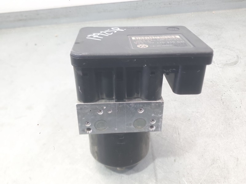 Recambio de abs para volkswagen golf v (1k1) 1.6 fsi referencia OEM IAM 1K0614517AEFKZ  