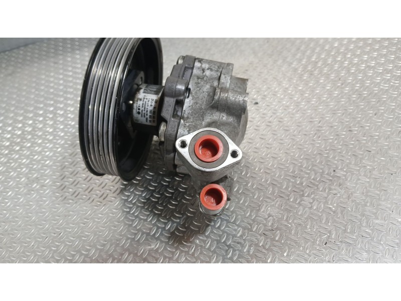 Recambio de bomba direccion para audi a4 b8 avant (8k5) 2.7 tdi referencia OEM IAM 8K0145154N  