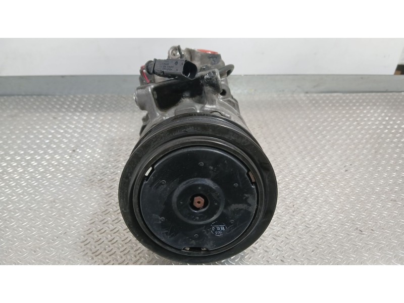 Recambio de compresor aire acondicionado para audi a4 b8 avant (8k5) 2.7 tdi referencia OEM IAM 8K0260805J  