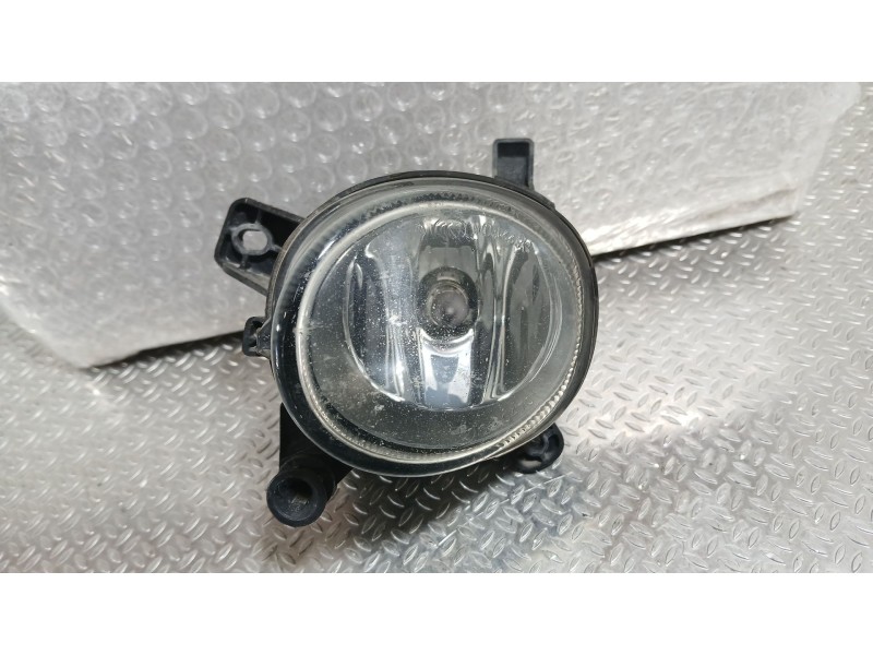 Recambio de faro antiniebla izquierdo para audi a4 b8 avant (8k5) 2.7 tdi referencia OEM IAM 8T0941699E  