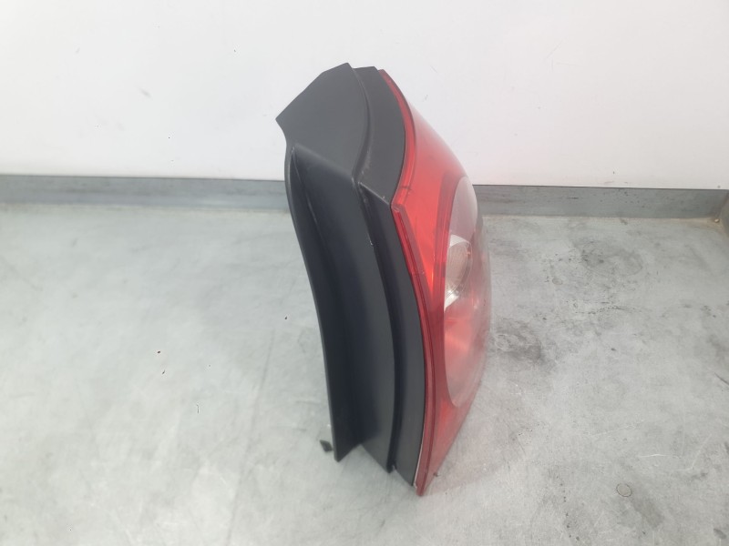 Recambio de piloto trasero derecho exterior para volkswagen golf v (1k1) 1.6 fsi referencia OEM IAM 1K6945096AA  
