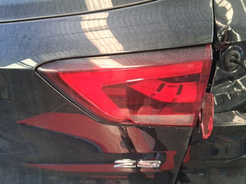Recambio de piloto trasero derecho interior para mg zs suv (azs1) 1.5 vti referencia OEM IAM 10293794  