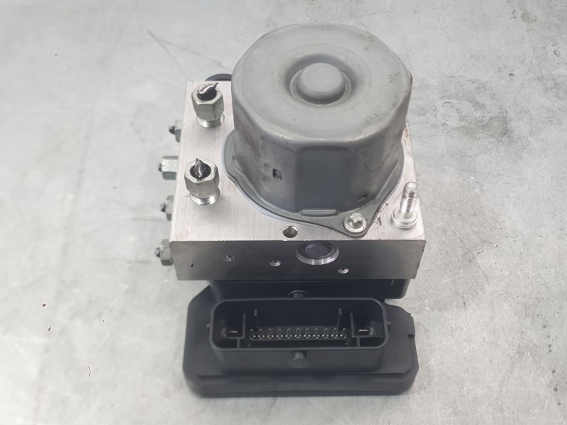 Recambio de abs para nissan x-trail iii (t32_, t32r, t32rr) 2.0 dci (t32) referencia OEM IAM 476604CB2B  