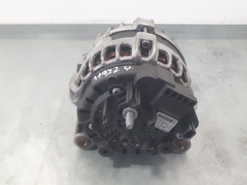 Recambio de alternador para nissan x-trail iii (t32_, t32r, t32rr) 2.0 dci (t32) referencia OEM IAM 231004BE0B  