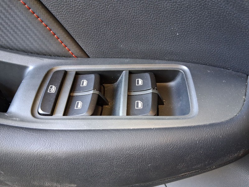 Recambio de mando elevalunas delantero izquierdo para mg zs suv (azs1) 1.5 vti referencia OEM IAM 10470985  