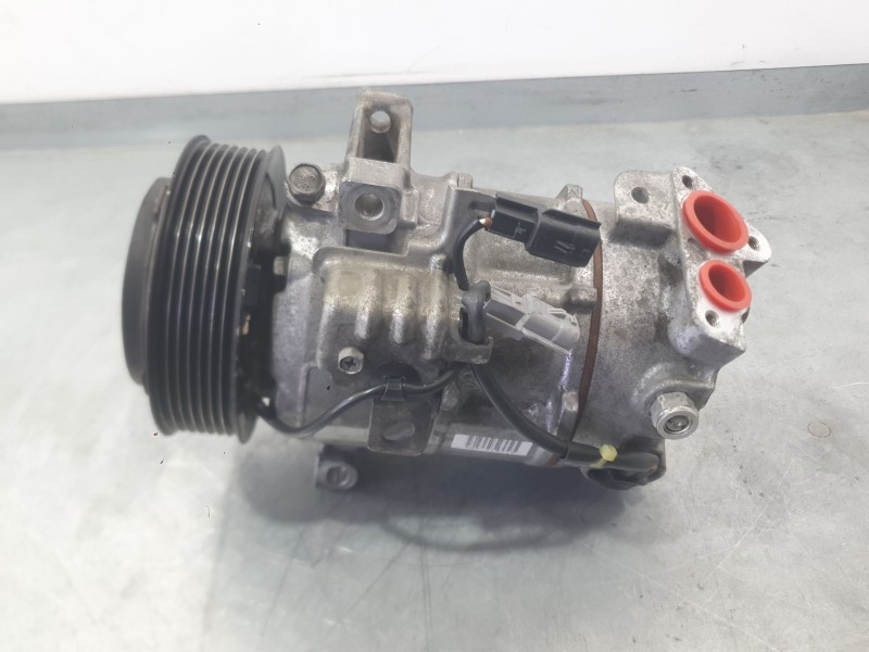 Recambio de compresor aire acondicionado para nissan x-trail iii (t32_, t32r, t32rr) 2.0 dci (t32) referencia OEM IAM 926004CA3A