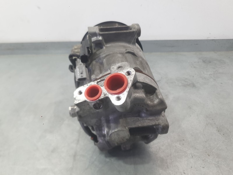 Recambio de compresor aire acondicionado para nissan x-trail iii (t32_, t32r, t32rr) 2.0 dci (t32) referencia OEM IAM 926004CA3A