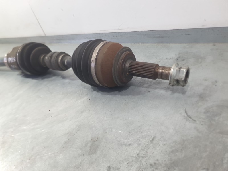 Recambio de transmision delantera derecha para nissan x-trail iii (t32_, t32r, t32rr) 2.0 dci (t32) referencia OEM IAM 391004BD0