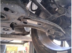 Recambio de brazo suspension inferior delantero izquierdo para mg zs suv (azs1) 1.5 vti referencia OEM IAM 11048892  