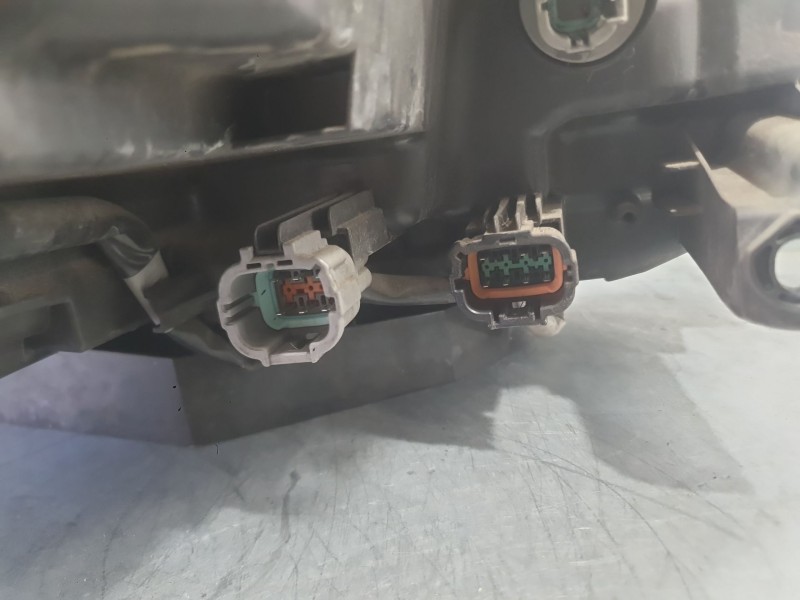Recambio de faro izquierdo para nissan x-trail iii (t32_, t32r, t32rr) 2.0 dci (t32) referencia OEM IAM 260604CC6C  