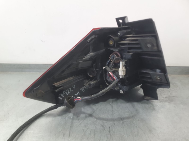 Recambio de piloto trasero derecho exterior para nissan x-trail iii (t32_, t32r, t32rr) 2.0 dci (t32) referencia OEM IAM 265506F