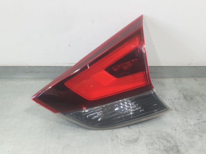 Recambio de piloto trasero derecho interior para nissan x-trail iii (t32_, t32r, t32rr) 2.0 dci (t32) referencia OEM IAM 265506F