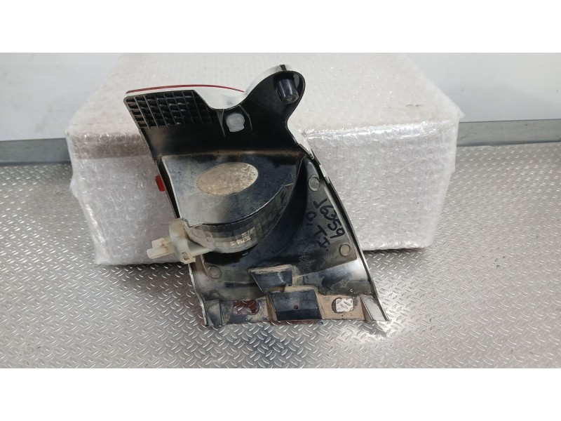 Recambio de piloto trasero izquierdo paragolpes para citroën c3 shine pack referencia OEM IAM   
