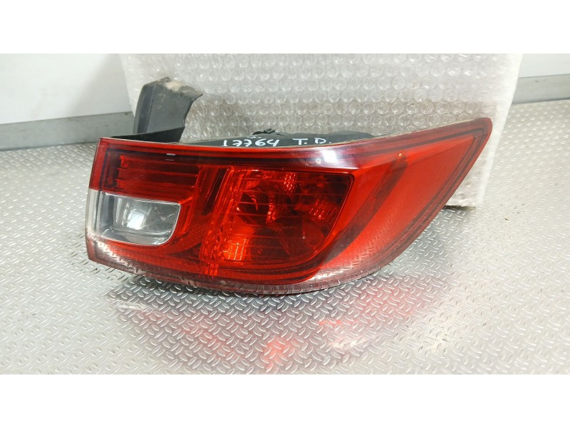 Recambio de piloto trasero derecho exterior para renault clio iv (bh_) 1.5 dci 75 referencia OEM IAM 265502631R  