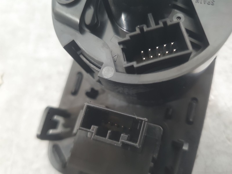 Recambio de mando luces para seat ibiza iv (6j5, 6p1) 1.2 tsi referencia OEM IAM 5G0941431AHWZU  