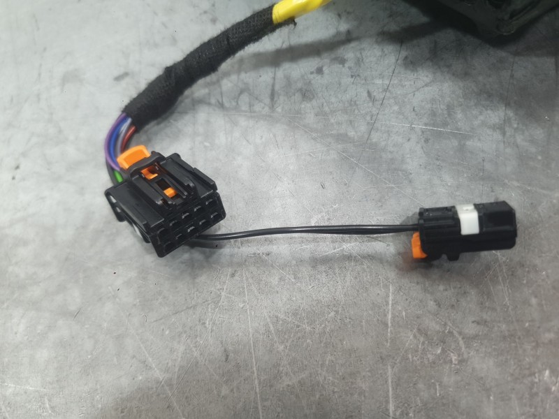 Recambio de retrovisor derecho para peugeot 2008 ii (ud_, us_, uy_, uj_, ur_, uc_) 1.2 puretech 130 referencia OEM IAM 98471896X