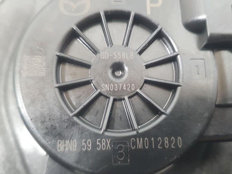 Recambio de elevalunas trasero izquierdo para mazda cx-5 (kf) 2.2 d referencia OEM IAM KB7W7397X  