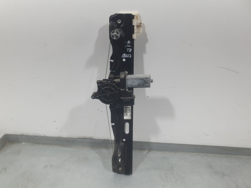 Recambio de elevalunas trasero derecho para bmw x1 (f48) sdrive 18 d referencia OEM IAM 13262410  