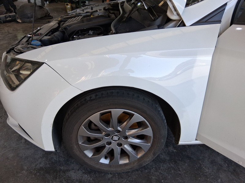 Recambio de aleta delantera izquierda para seat leon (5f1) 1.4 tsi referencia OEM IAM 5F0821021G  