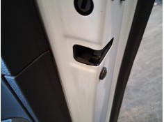 CERRADURA PUERTA TRASERA DERECHA 5K4839016AH 