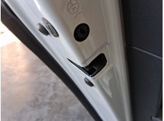 CERRADURA PUERTA TRASERA IZQUIERDA 5K4839015AG 