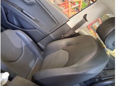 ASIENTO DELANTERO DERECHO 