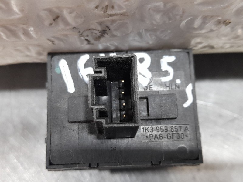 Recambio de mando elevalunas delantero izquierdo para seat leon (1p1) 1.2 tsi referencia OEM IAM 1K3959857C  
