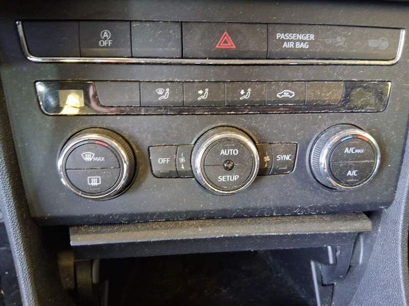 Recambio de mando climatizador para seat leon (5f1) 1.4 tsi referencia OEM IAM 5F0907044AKYMS  