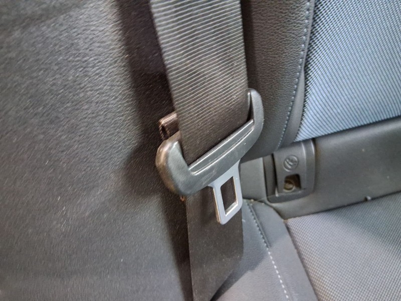 Recambio de cinturon seguridad trasero derecho para seat leon (5f1) 1.4 tsi referencia OEM IAM 5F0857805CRAA  