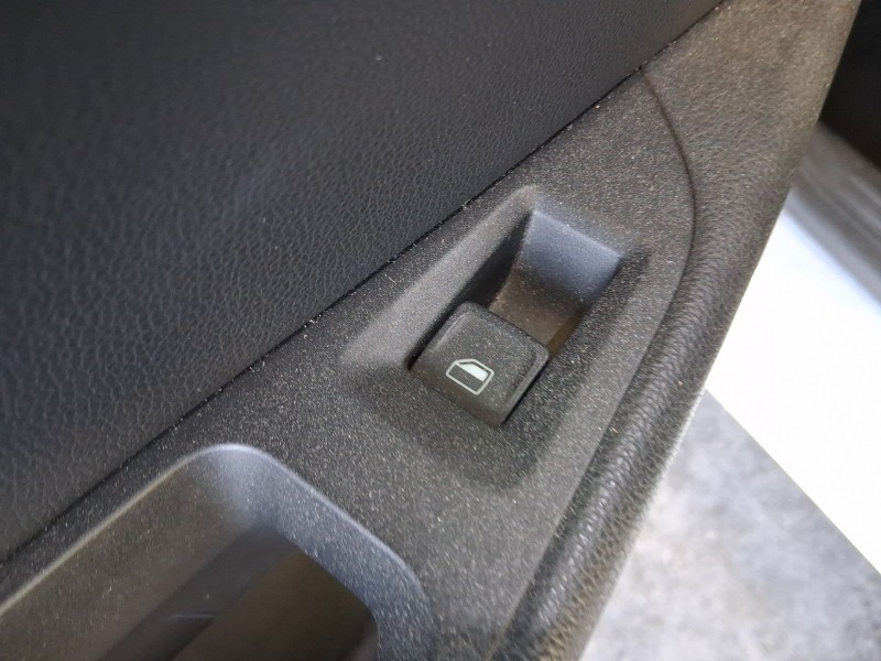 Recambio de mando elevalunas trasero izquierdo para seat leon (5f1) 1.4 tsi referencia OEM IAM 5G0959855SIHA  