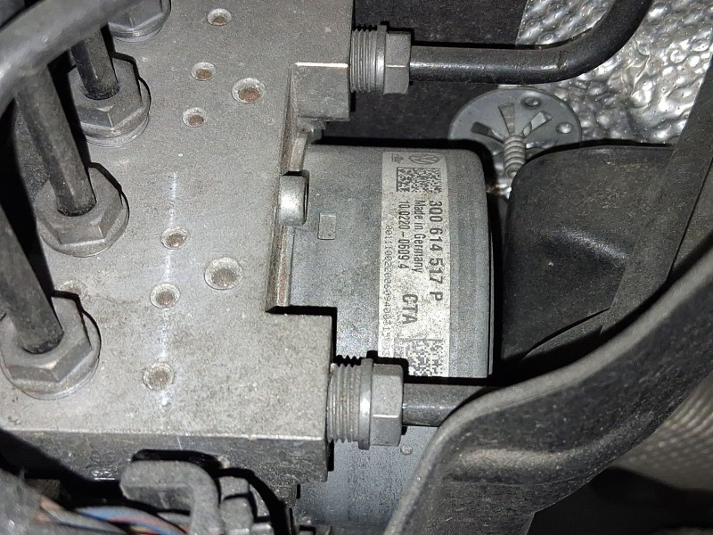 Recambio de abs para seat leon (5f1) 1.4 tsi referencia OEM IAM 5Q0614517BEF  