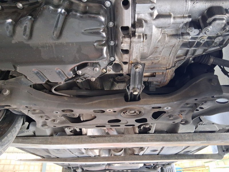 Recambio de puente delantero para seat leon (5f1) 1.4 tsi referencia OEM IAM 3Q0199369E  