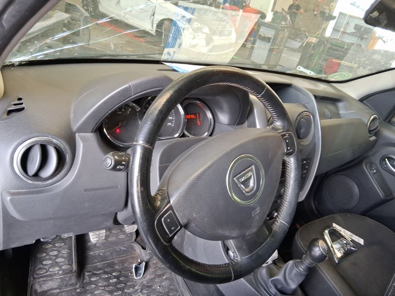 dacia duster (hs_) del año 2014
