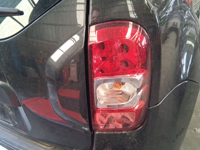 Recambio de piloto trasero derecho para dacia duster (hs_) 1.2 tce 125 referencia OEM IAM 265505271R  