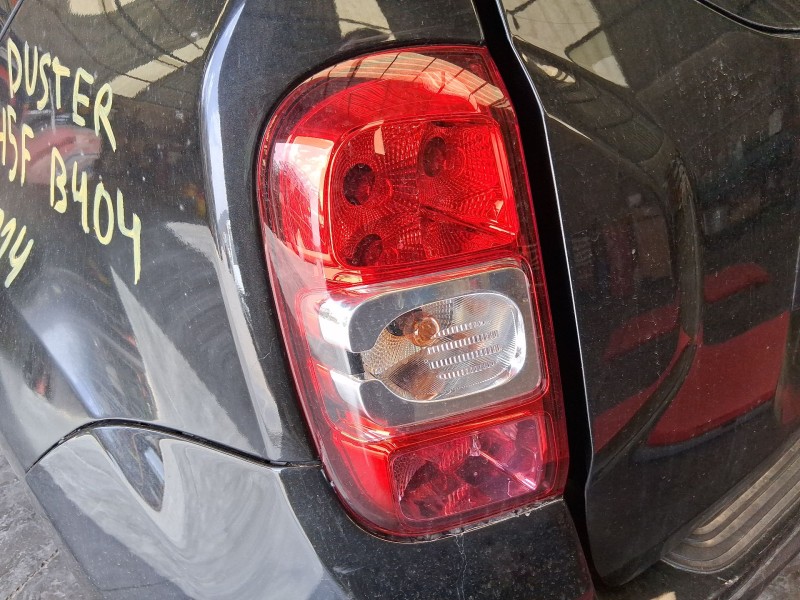 Recambio de piloto trasero izquierdo para dacia duster (hs_) 1.2 tce 125 referencia OEM IAM 265550035R  