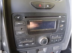 SISTEMA AUDIO / RADIO CD 