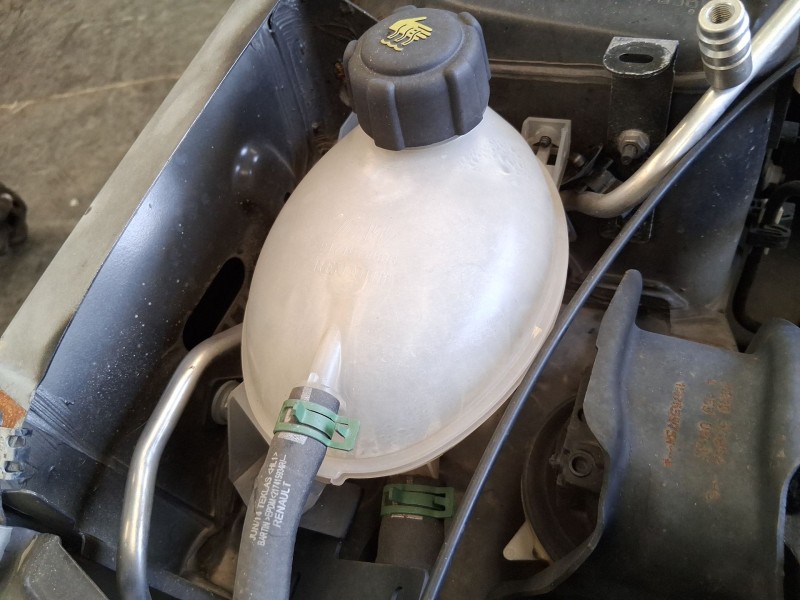 Recambio de deposito expansion para dacia duster (hs_) 1.2 tce 125 referencia OEM IAM 7701470460  