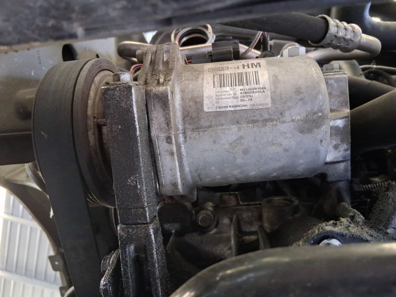 Recambio de compresor aire acondicionado para dacia duster (hs_) 1.2 tce 125 referencia OEM IAM 926008367R  