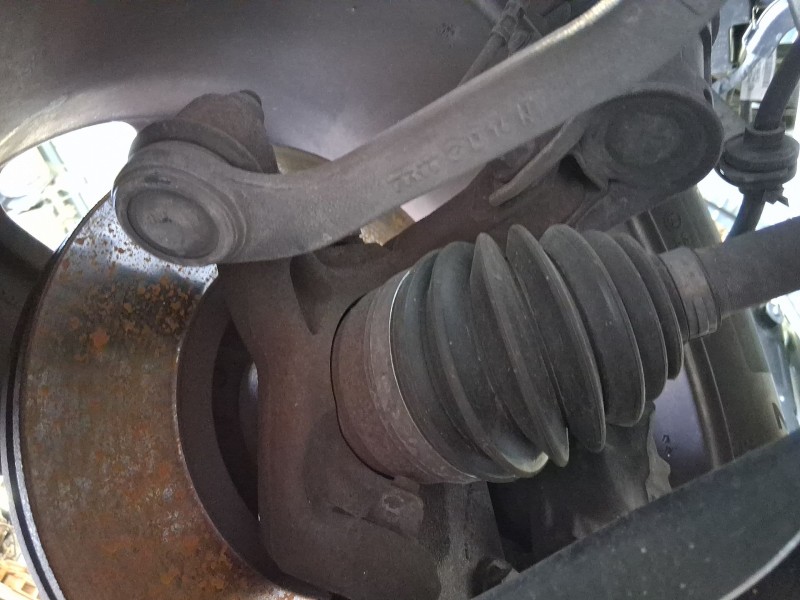 Recambio de mangueta delantera izquierda para dacia duster (hs_) 1.2 tce 125 referencia OEM IAM 8200881914  