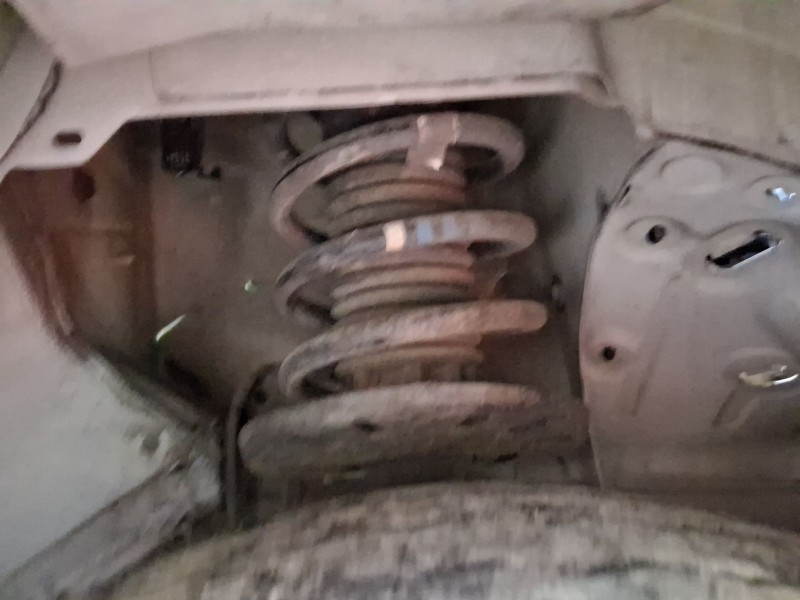 Recambio de amortiguador delantero derecho para citroën jumpy iii furgoneta (v_) 1.5 bluehdi 100 referencia OEM IAM 9821596680  