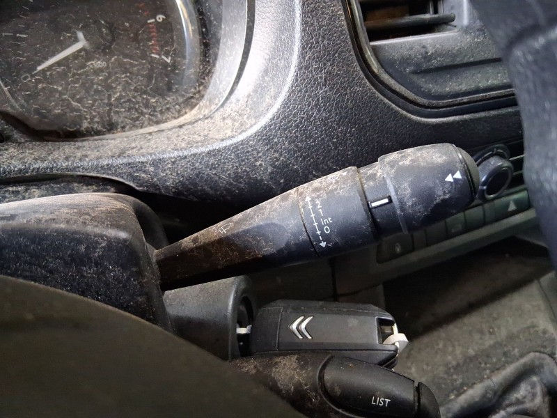 Recambio de mando luces y limpia para citroën jumpy iii furgoneta (v_) 1.5 bluehdi 100 referencia OEM IAM 98093077ZD  