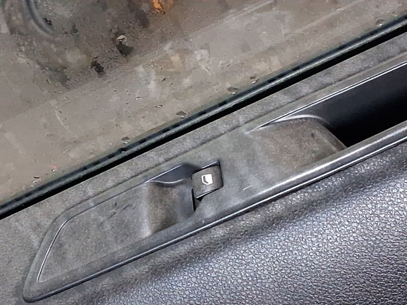 Recambio de mando elevalunas delantero derecho para citroën jumpy iii furgoneta (v_) 1.5 bluehdi 100 referencia OEM IAM 96762292